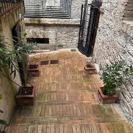 Quintavalle - Centro Lägenhet